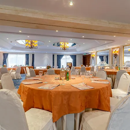 Olissippo Lapa Palace - The Leading Of The World Hotel 5*