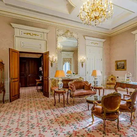 מלון Olissippo Lapa Palace - The Leading Of The World