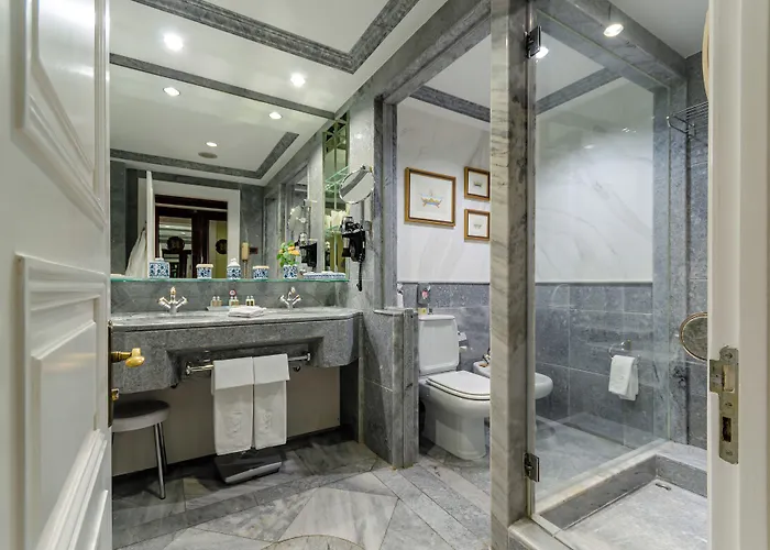 Olissippo Lapa Palace - The Leading Of The World 5*