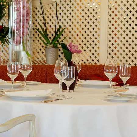 Olissippo Lapa Palace - The Leading Of The World Hotel