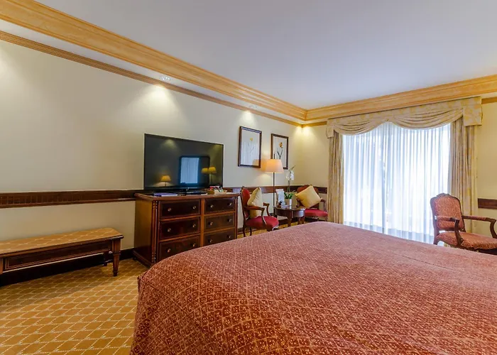 奥利斯拉帕帕里斯酒店 - 世界顶级酒店 5*